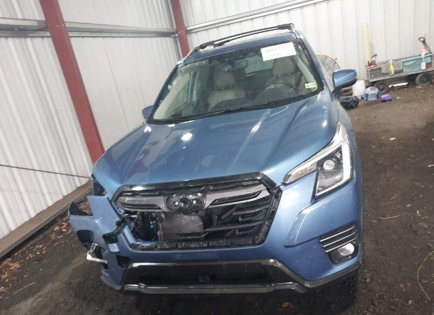 Photo 11 of 2022 Subaru Forester LIMITED (VIN JF2SKAPC5NH400770)