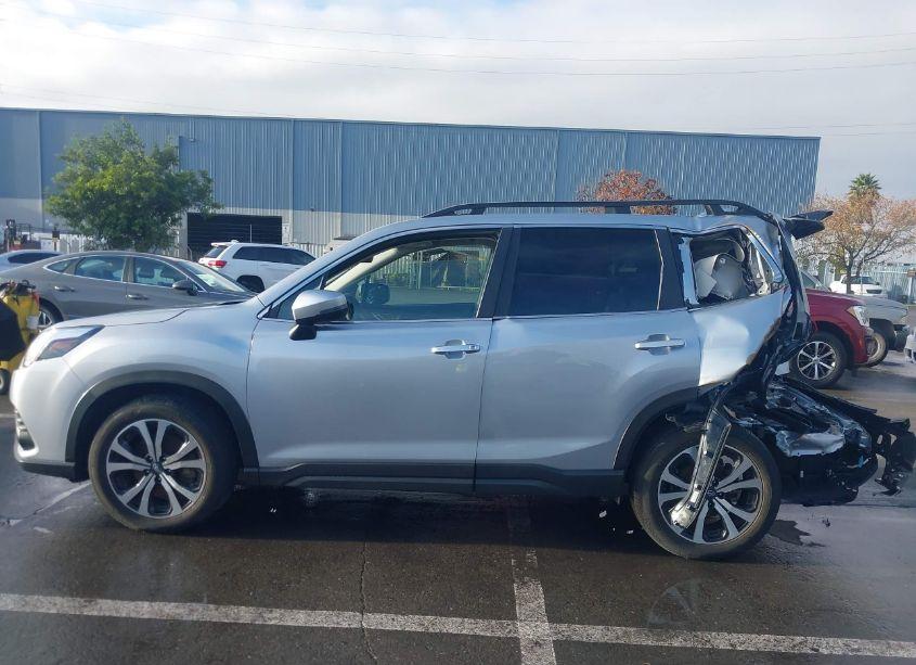 Photo 14 of 2022 Subaru Forester LIMITED (VIN JF2SKAPC5NH431081)