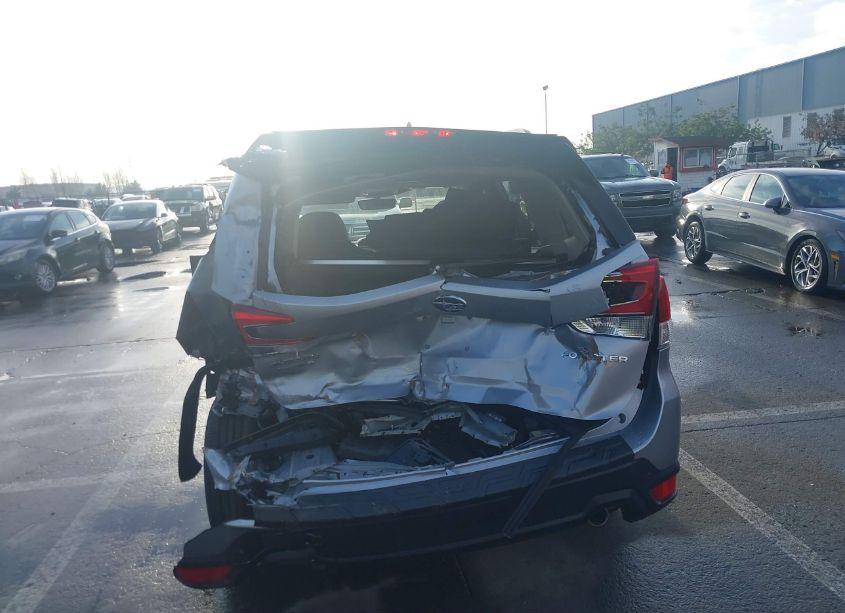 Photo 16 of 2022 Subaru Forester LIMITED (VIN JF2SKAPC5NH431081)