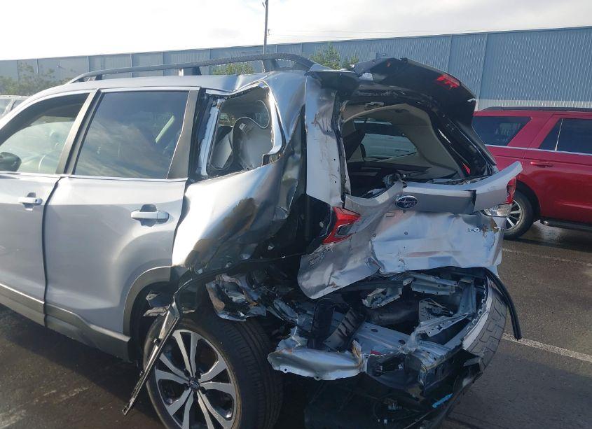 Photo 6 of 2022 Subaru Forester LIMITED (VIN JF2SKAPC5NH431081)