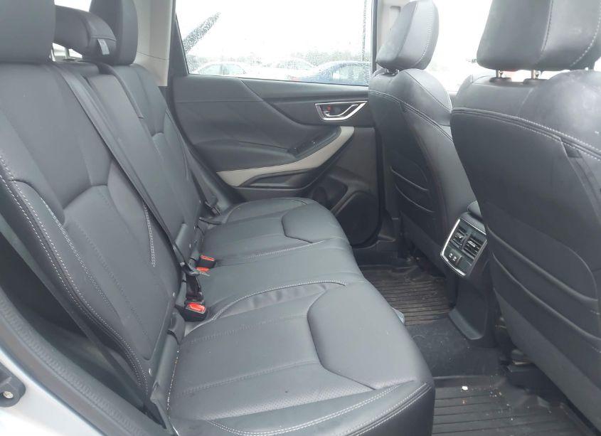 Photo 8 of 2023 Subaru Forester LIMITED (VIN JF2SKAPC5PH516568)