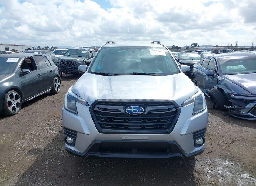 Photo 12 of 2022 Subaru Forester LIMITED (VIN JF2SKAPC6NH423569)