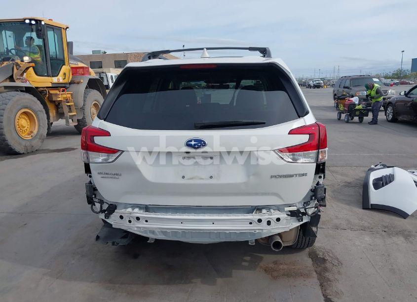 Photo 18 of 2022 Subaru Forester LIMITED (VIN JF2SKAPC6NH433308)