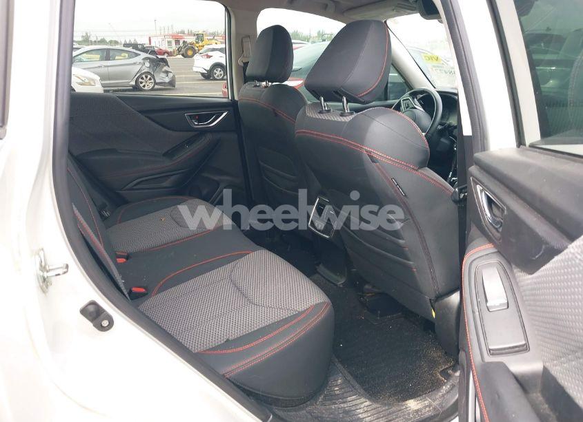 Photo 8 of 2019 Subaru Forester SPORT (VIN JF2SKAPC7KH502258)