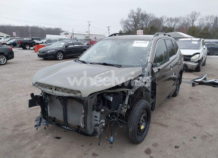 Photo 6 of 2022 Subaru Forester LIMITED (VIN JF2SKAPC8NH449025)