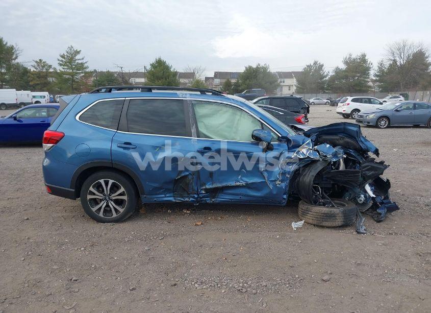 Photo 13 of 2022 Subaru Forester LIMITED (VIN JF2SKAPC9NH510320)
