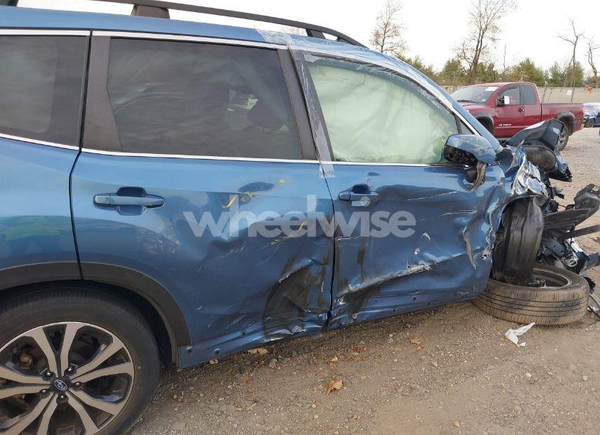 Photo 17 of 2022 Subaru Forester LIMITED (VIN JF2SKAPC9NH510320)