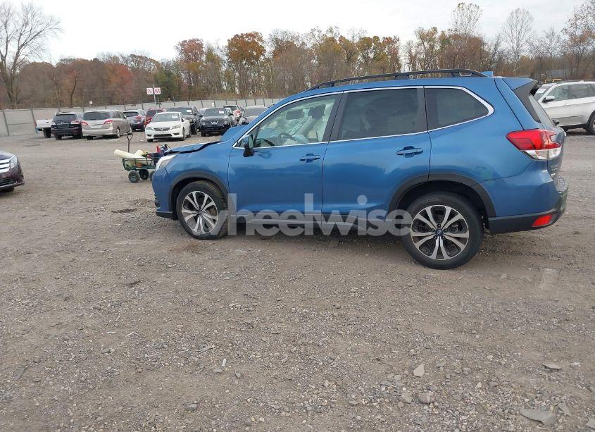 Photo 4 of 2022 Subaru Forester LIMITED (VIN JF2SKAPC9NH510320)