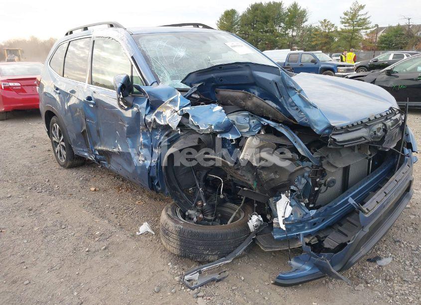 Photo 6 of 2022 Subaru Forester LIMITED (VIN JF2SKAPC9NH510320)