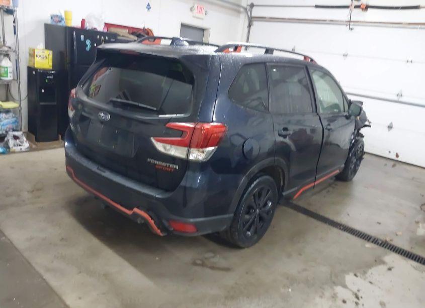 Photo 4 of 2019 Subaru Forester SPORT (VIN JF2SKAPCXKH557464)