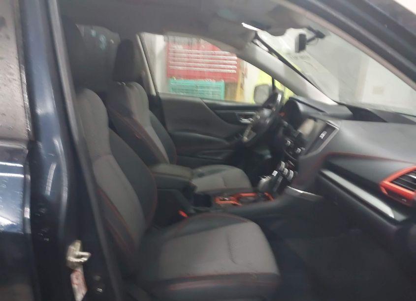 Photo 5 of 2019 Subaru Forester SPORT (VIN JF2SKAPCXKH557464)