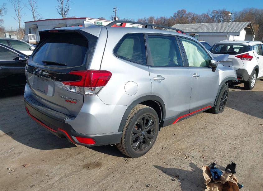 Photo 4 of 2020 Subaru Forester SPORT (VIN JF2SKARC0LH580153)