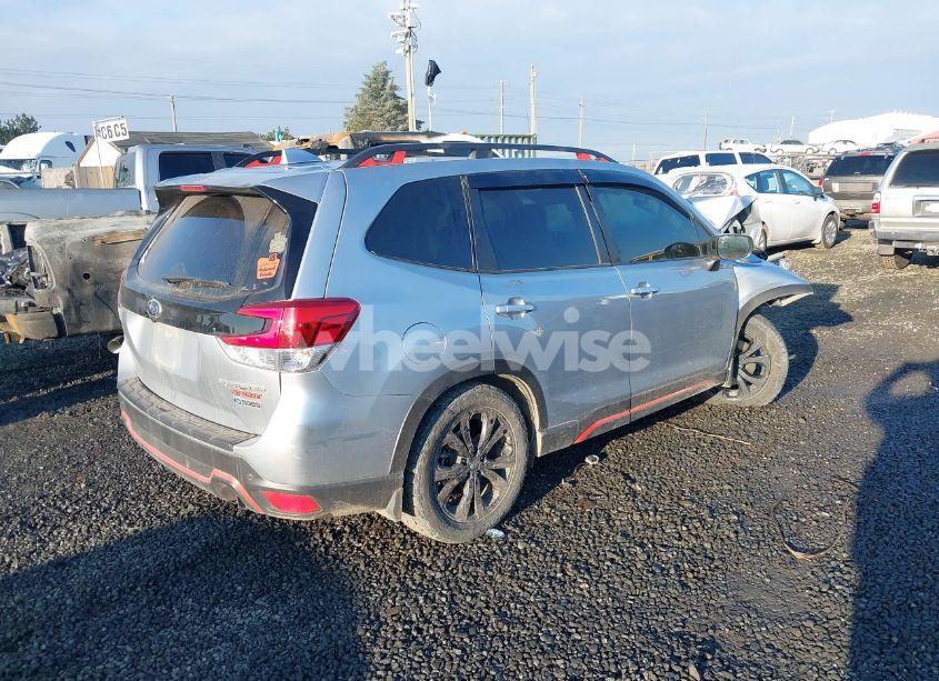 Photo 4 of 2021 Subaru Forester SPORT (VIN JF2SKARC0MH409386)