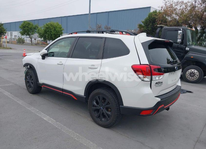 Photo 3 of 2021 Subaru Forester SPORT (VIN JF2SKARC0MH441979)