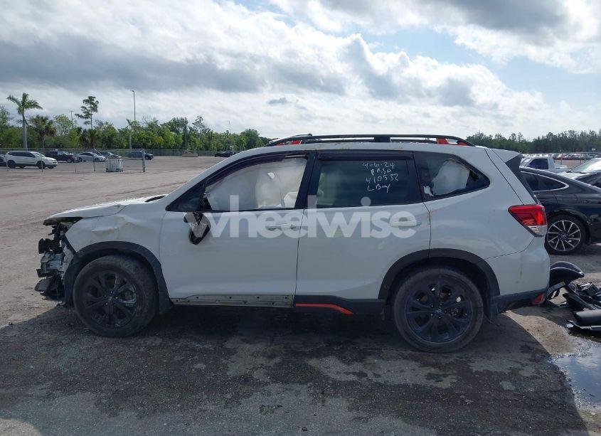 Photo 13 of 2021 Subaru Forester SPORT (VIN JF2SKARC0MH457504)