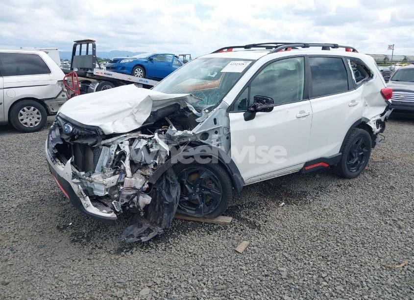 Photo 2 of 2021 Subaru Forester SPORT (VIN JF2SKARC0MH506247)