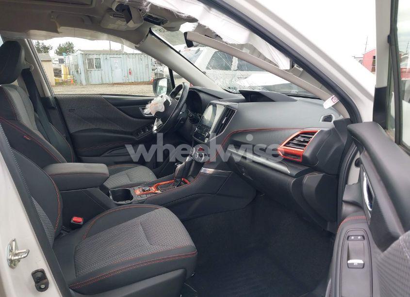 Photo 5 of 2021 Subaru Forester SPORT (VIN JF2SKARC0MH506247)
