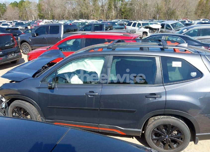 Photo 14 of 2021 Subaru Forester SPORT (VIN JF2SKARC0MH553990)