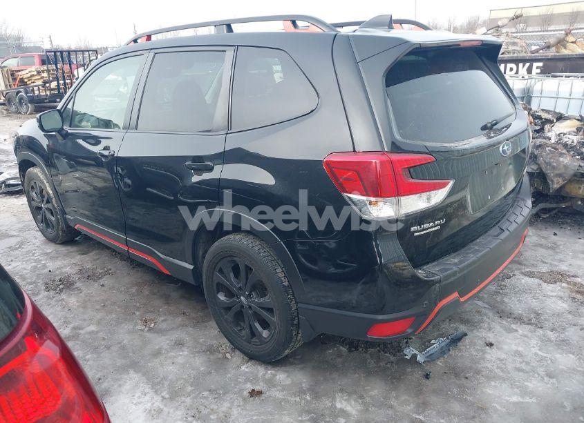 Photo 3 of 2021 Subaru Forester SPORT (VIN JF2SKARC0MH572300)