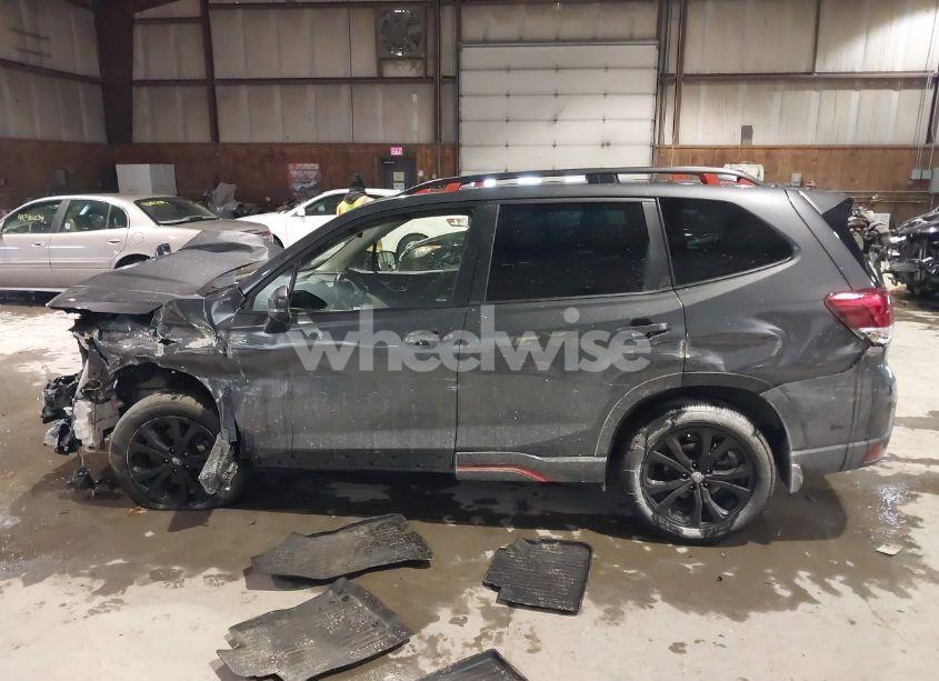 Photo 14 of 2021 Subaru Forester SPORT (VIN JF2SKARC0MH588948)