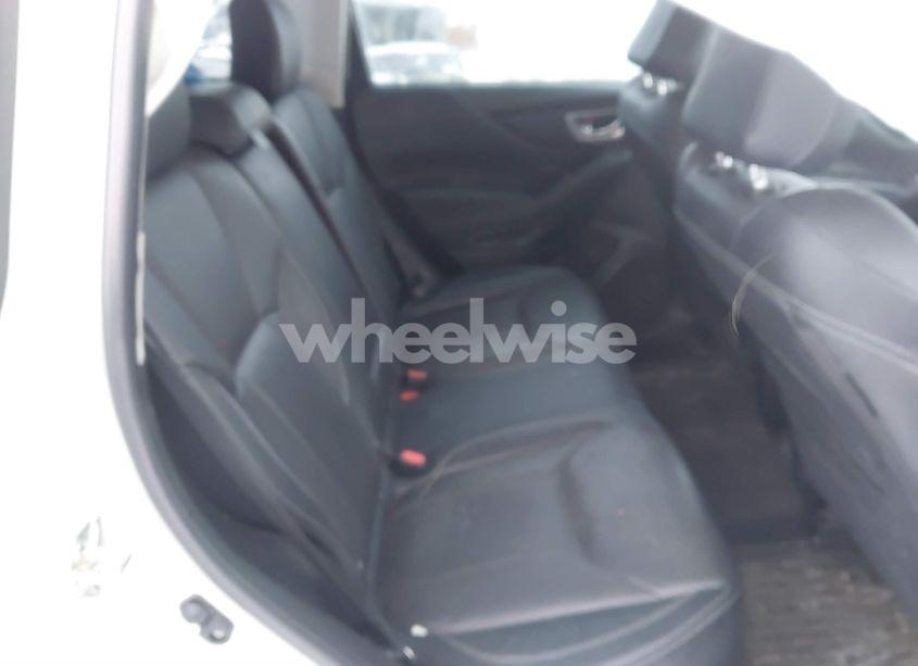 Photo 8 of 2022 Subaru Forester TOURING (VIN JF2SKARC0NH408191)