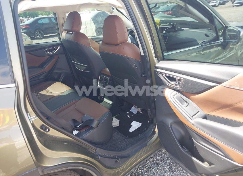 Photo 8 of 2022 Subaru Forester TOURING (VIN JF2SKARC0NH495770)