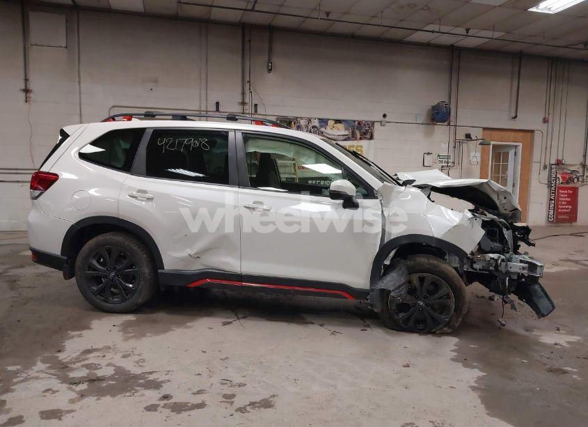 Photo 14 of 2021 Subaru Forester SPORT (VIN JF2SKARC1MH457589)