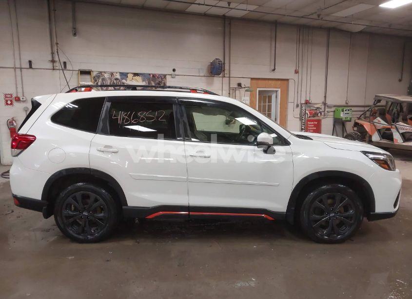 Photo 13 of 2020 Subaru Forester SPORT (VIN JF2SKARC2LH425541)