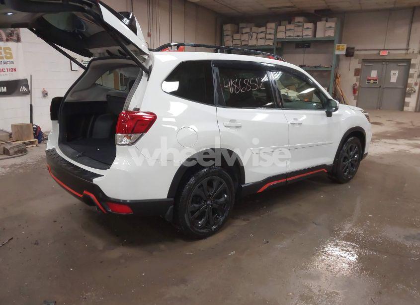 Photo 4 of 2020 Subaru Forester SPORT (VIN JF2SKARC2LH425541)