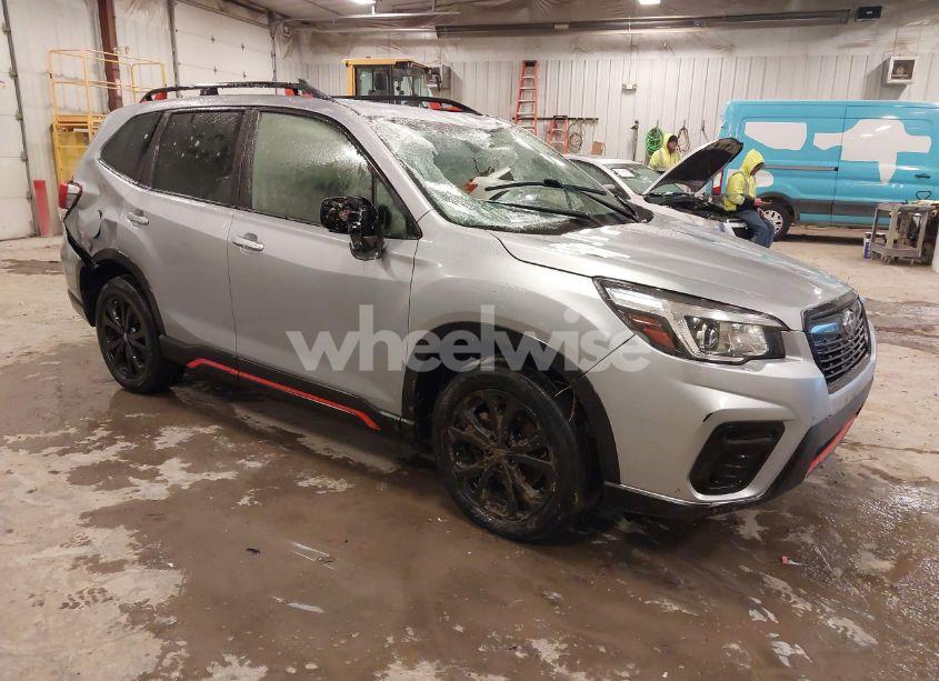 2020 Subaru Forester SPORT (VIN JF2SKARC2LH466526) main photo