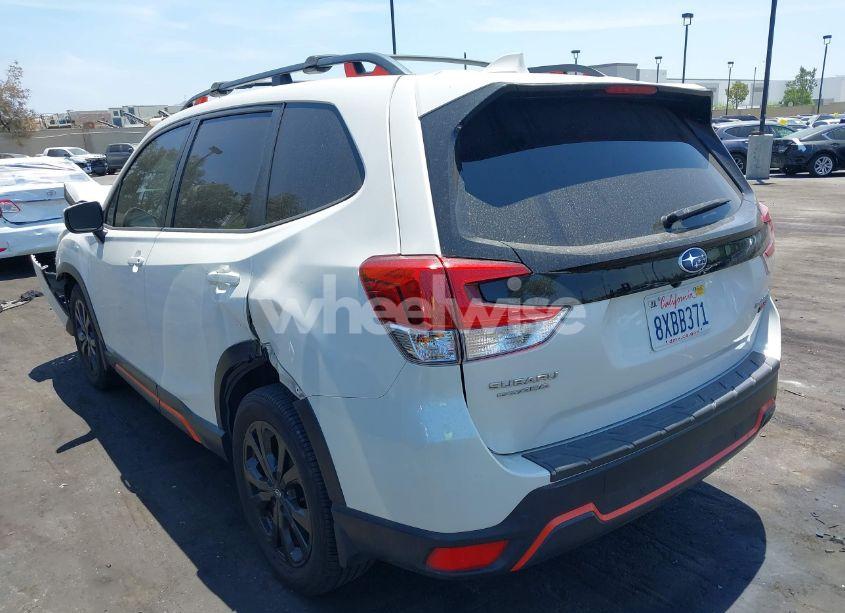 Photo 3 of 2021 Subaru Forester SPORT (VIN JF2SKARC2MH550508)