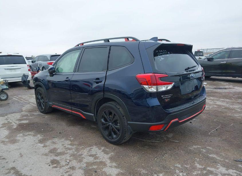 Photo 3 of 2021 Subaru Forester SPORT (VIN JF2SKARC2MH560178)