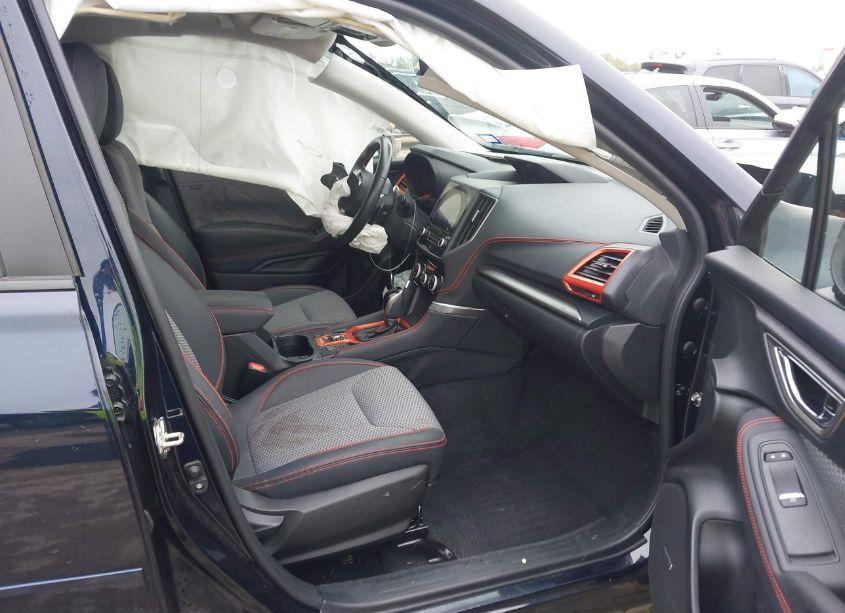 Photo 5 of 2021 Subaru Forester SPORT (VIN JF2SKARC2MH560178)