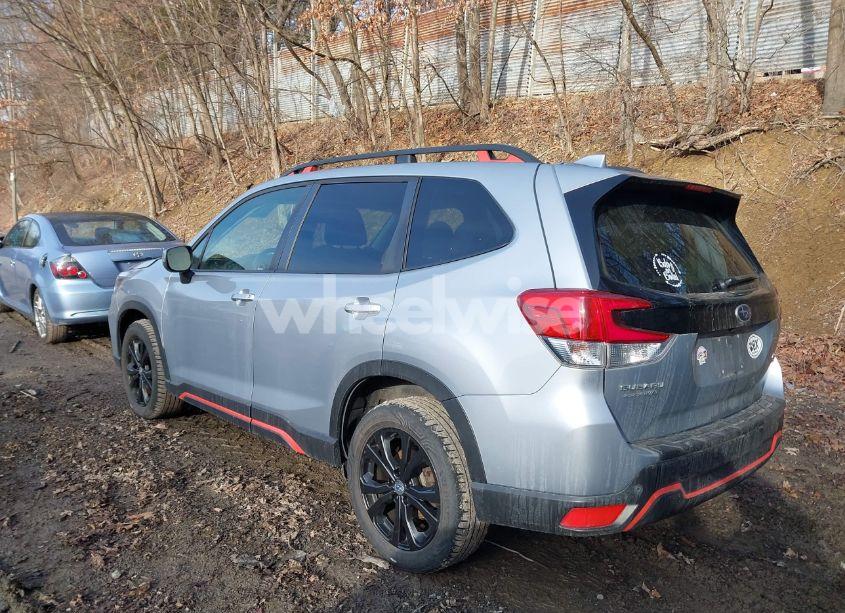 Photo 3 of 2020 Subaru Forester SPORT (VIN JF2SKARC3LH538852)