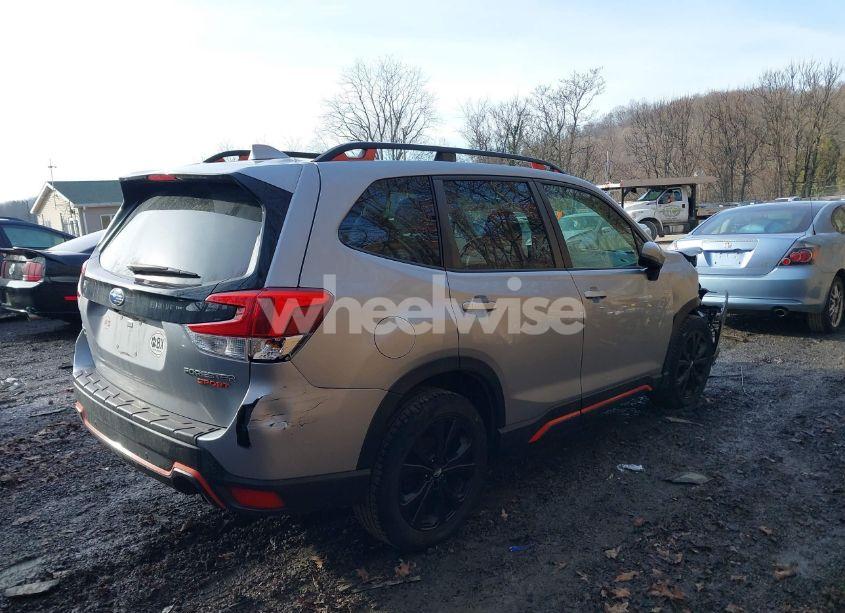 Photo 4 of 2020 Subaru Forester SPORT (VIN JF2SKARC3LH538852)