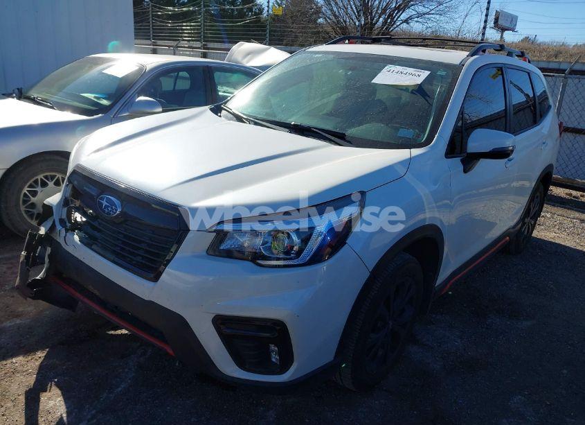 Photo 2 of 2020 Subaru Forester SPORT (VIN JF2SKARC3LH563198)
