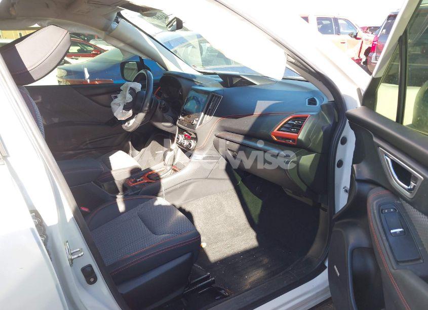 Photo 5 of 2020 Subaru Forester SPORT (VIN JF2SKARC3LH563198)