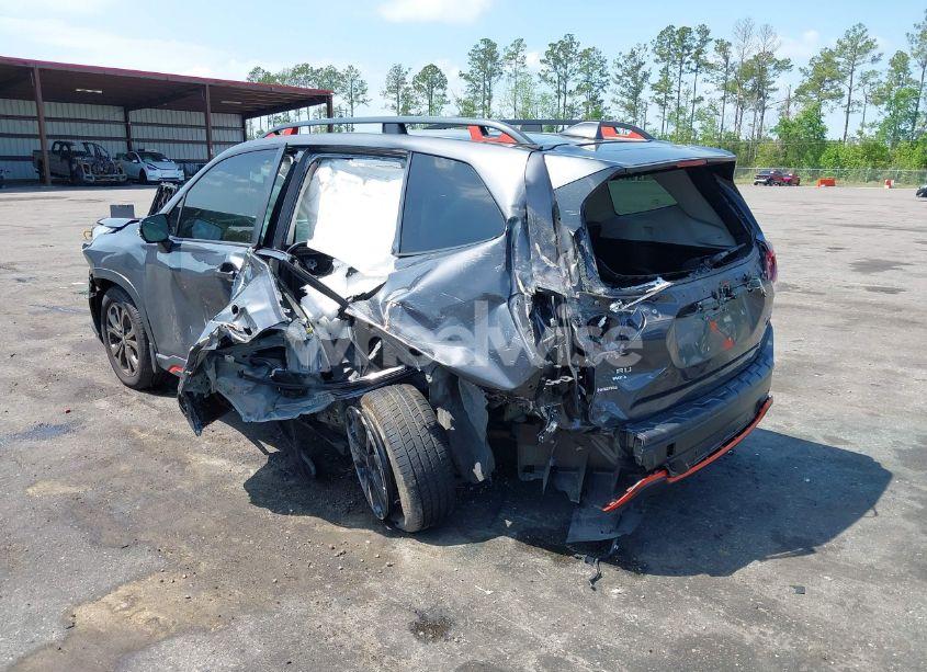 Photo 3 of 2021 Subaru Forester SPORT (VIN JF2SKARC3MH513158)