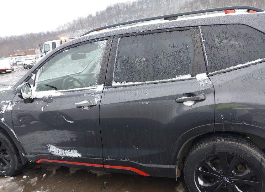 Photo 15 of 2021 Subaru Forester SPORT (VIN JF2SKARC4MH532205)