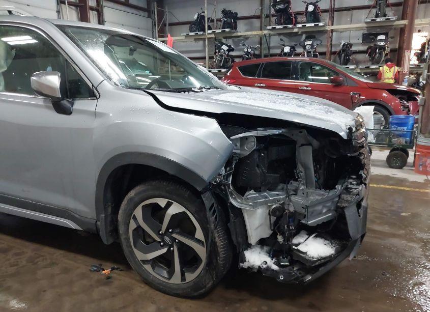 Photo 6 of 2023 Subaru Forester TOURING (VIN JF2SKARC4PH526733)