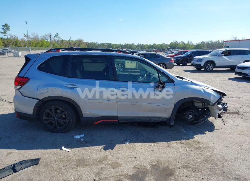 Photo 13 of 2021 Subaru Forester SPORT (VIN JF2SKARC5MH419380)
