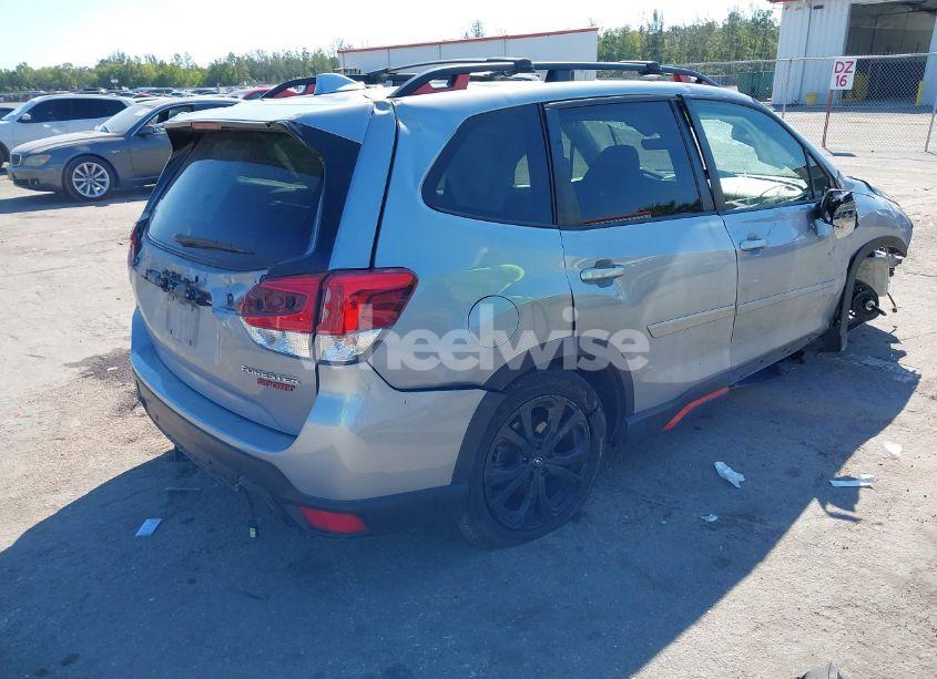 Photo 4 of 2021 Subaru Forester SPORT (VIN JF2SKARC5MH419380)