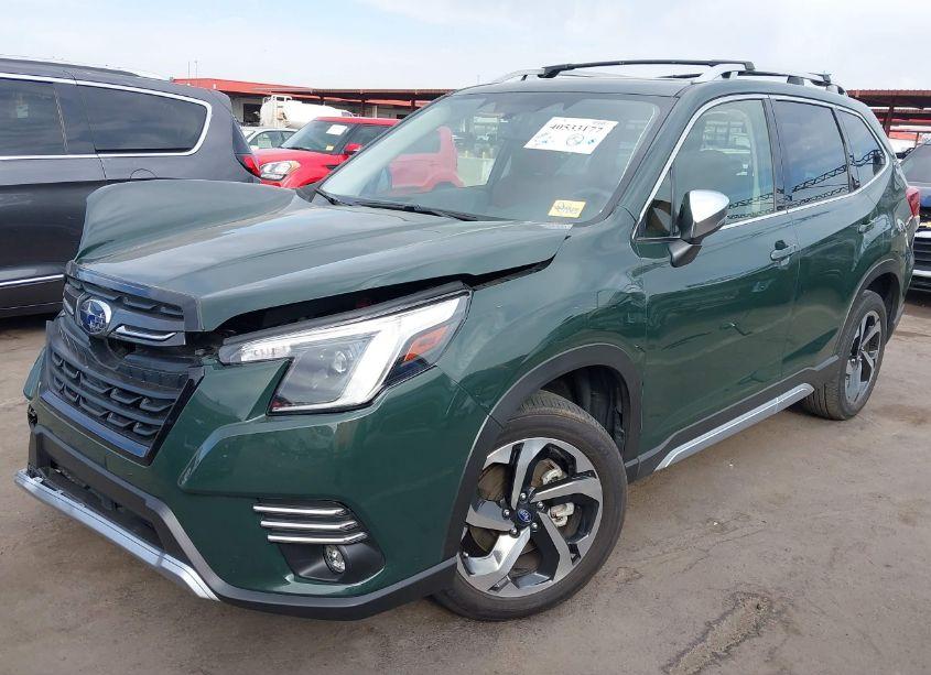 Photo 2 of 2023 Subaru Forester TOURING (VIN JF2SKARC5PH425359)