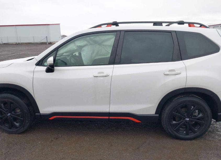 Photo 15 of 2021 Subaru Forester SPORT (VIN JF2SKARC6MH490698)