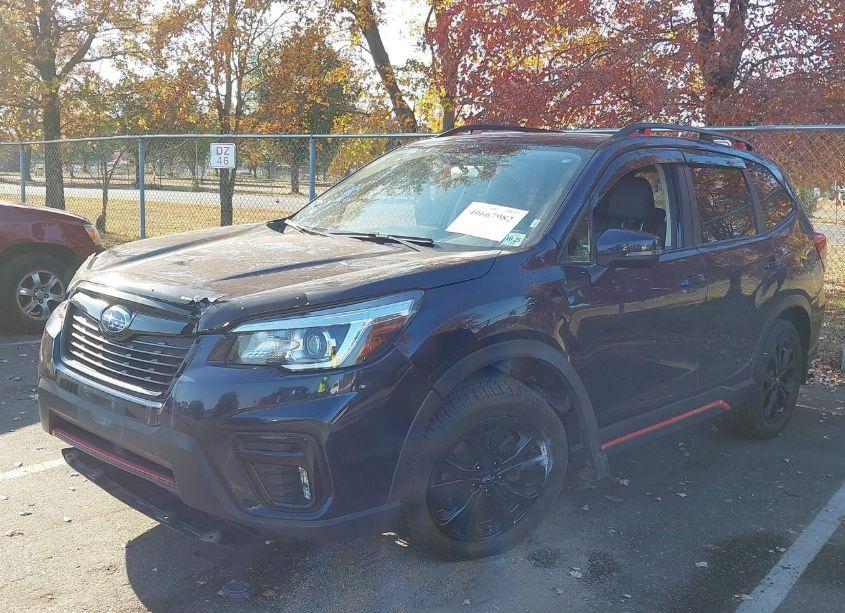 Photo 2 of 2020 Subaru Forester SPORT (VIN JF2SKARC7LH605744)