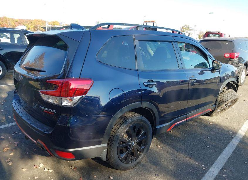 Photo 4 of 2020 Subaru Forester SPORT (VIN JF2SKARC7LH605744)