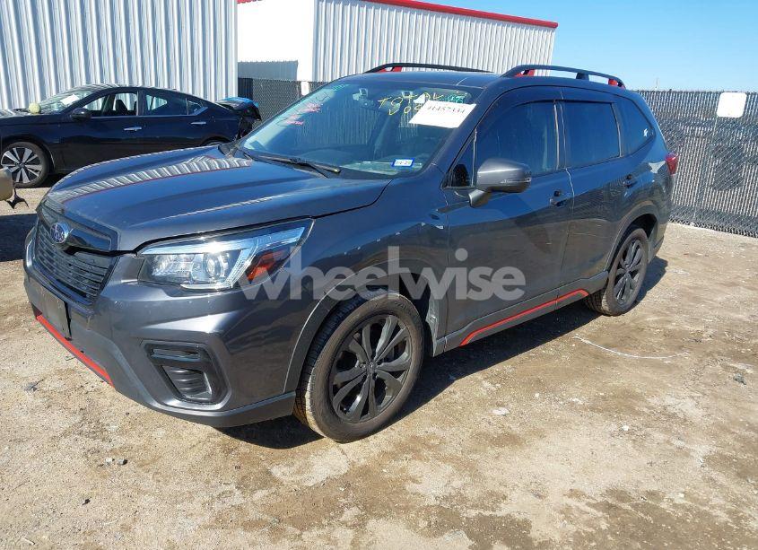 Photo 2 of 2020 Subaru Forester SPORT (VIN JF2SKARC8LH514501)
