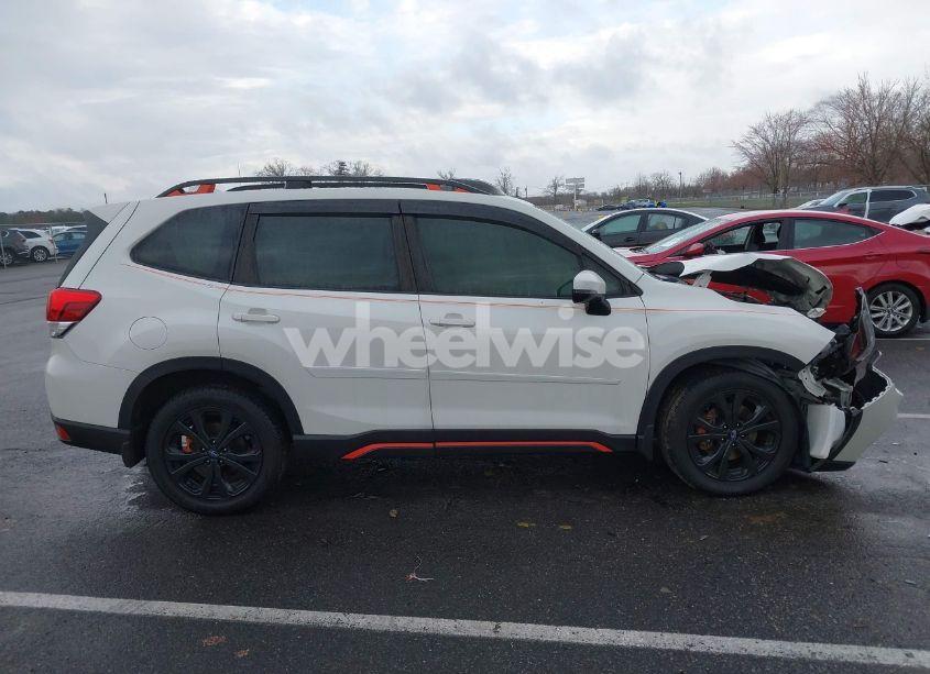 Photo 13 of 2020 Subaru Forester SPORT (VIN JF2SKARC8LH569904)