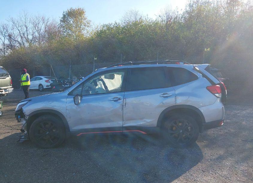 Photo 14 of 2020 Subaru Forester SPORT (VIN JF2SKARC8LH604649)