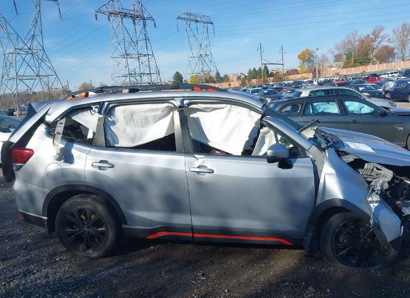 Photo 18 of 2020 Subaru Forester SPORT (VIN JF2SKARC8LH604649)